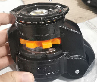 Các vòng quay làm bằng có thể điều chỉnh bền với vòng bi chính xác để tăng tính ổn định